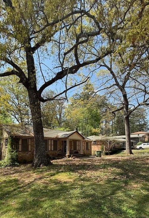 3486 Creighton Rd Sw, Atlanta, GA, 30331-2402 | Card Image