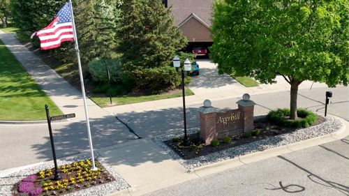17485 Averhill Blvd, Macomb, MI, 48042-4139 | Card Image