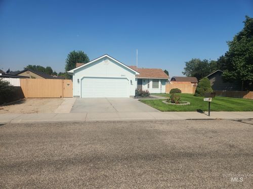 2061 N Todd Way, Meridian, ID, 83646-1213 | Card Image