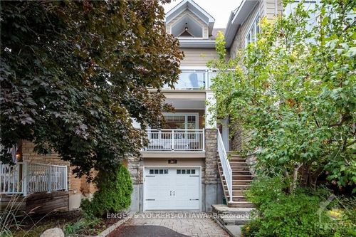 267 Kirchoffer Ave, Ottawa, ON, K2A1Y1 | Card Image