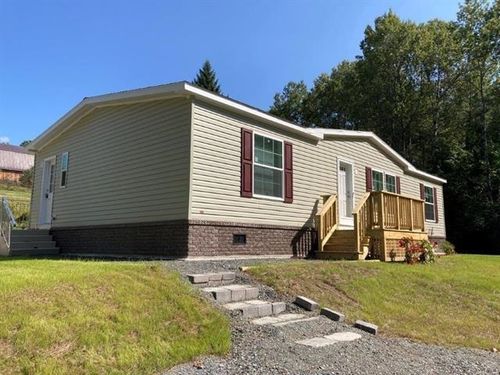 147 Stark Hill Rd, Canaan, NH, 03741-7568 | Card Image