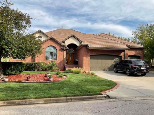 912 Terradyne Cir, Andover, KS, 67002-9204 | Card Image
