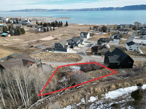 90-697 N Lochwood Dr, Garden City, UT, 84028-7862 | Card Image