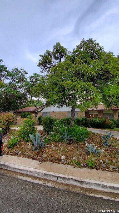 3323 Scenic Ln, San Antonio, TX, 78230-3454 | Card Image