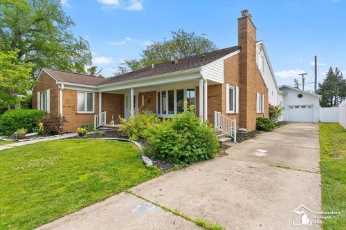 1617 Davis St, Wyandotte, MI, 48192-3619 | Card Image