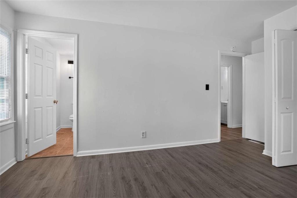 Residential Lease in Forest Park 5