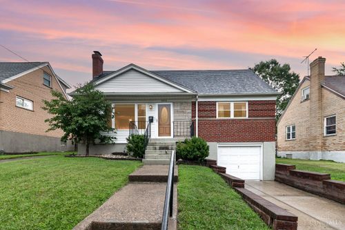 3650 Edgebrook Dr, Cincinnati, OH, 45248 | Card Image