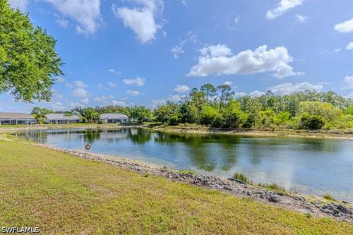 57-5205 Whitten Dr, NAPLES, FL, 34104-5313 | Card Image