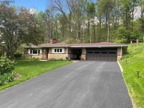 101 Freidhoff Ln, Johnstown, PA, 15902-1402 | Card Image