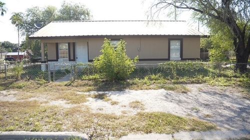 401 Linar St, Hebbronville, TX, 78361-3637 | Card Image