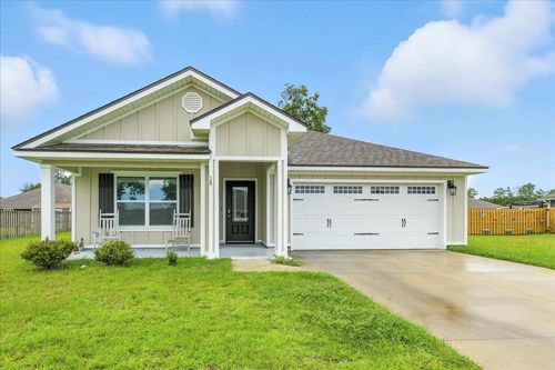 18 E Sycamore Trl, CRAWFORDVILLE, FL, 32327-8104 | Card Image