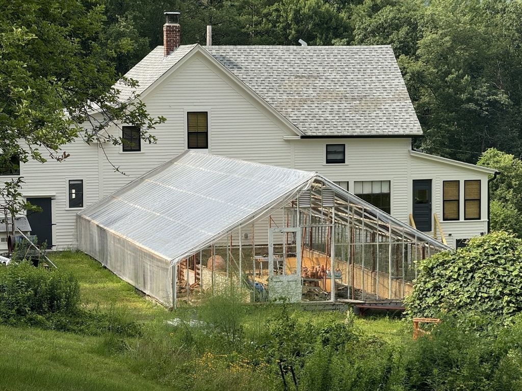 Briggs St, Orange, MA 01364