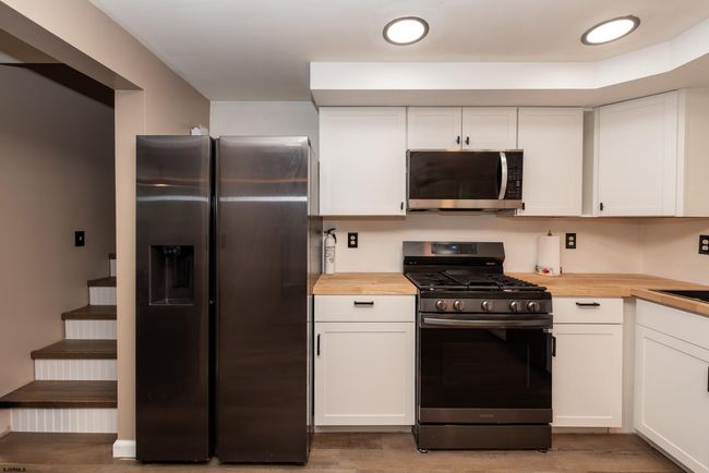 815 Berrywood Ln Ln, House other with 4 bedrooms, 2 bathrooms and null parking in Absecon NJ | Image 14