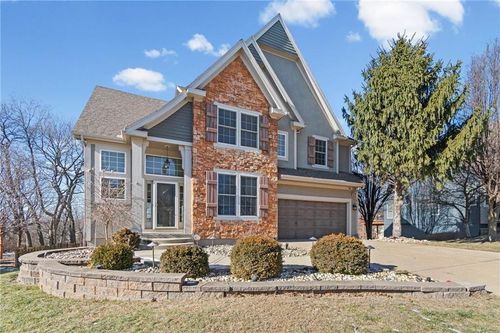 9708 Laurel Ave, Kansas City, MO, 64157-9250 | Card Image