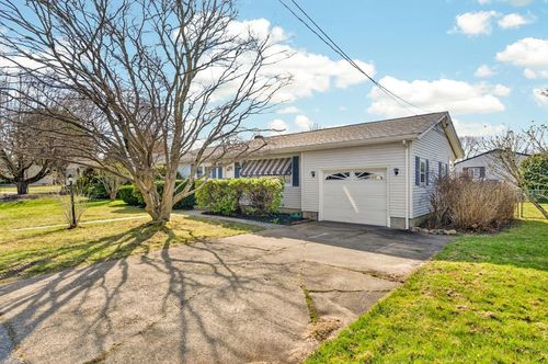 26 Sable Ave, Dartmouth, MA, 02747 | Card Image