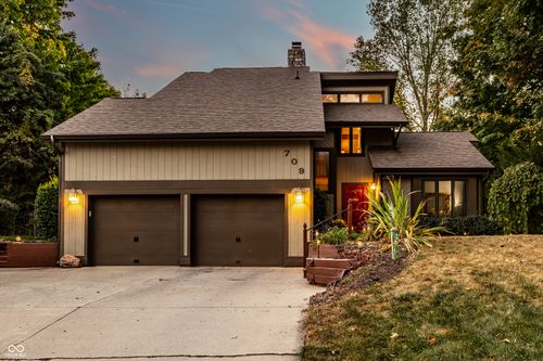 709 Pleasant Point Cir, Cicero, IN, 46034-9524 | Card Image