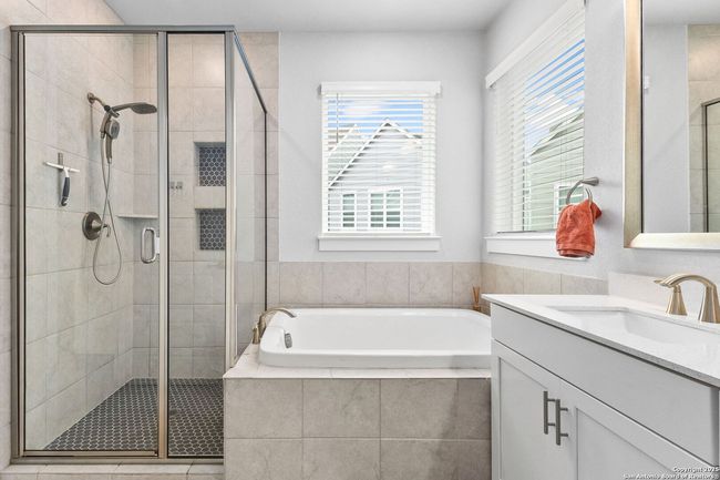 UNIT-33 - 5843 Whitby Rd, House other with 3 bedrooms, 3 bathrooms and null parking in San Antonio TX | Image 18