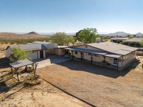 3322 Dawn Rd, Rosamond, CA, 93560 | Card Image