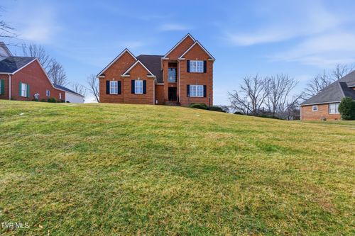 117 Canterbury Pl, Bristol, TN, 37620-5654 | Card Image