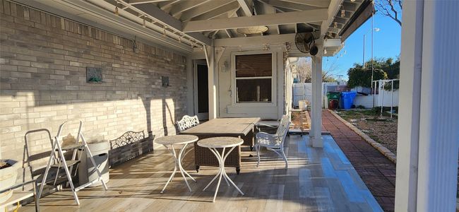 Large covered Back Patio | Image 7