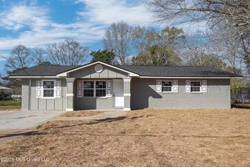 9621 Donchester Circle, Moss Point, MS, 39562 | Card Image