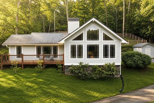 221 Reece Creek Rd W, Blairsville, GA, 30512-2598 | Card Image