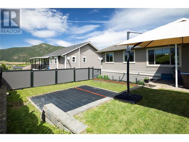 3914 Hornby Terr, House other with 5 bedrooms, 3 bathrooms and 6 parking in Armstrong BC | Image 40