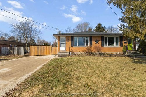 a-246 Mckellar St, Glencoe, ON, N0L1M0 | Card Image