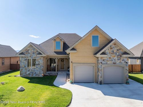 70 Baywood Dr, Driggs, ID, 83422-4793 | Card Image