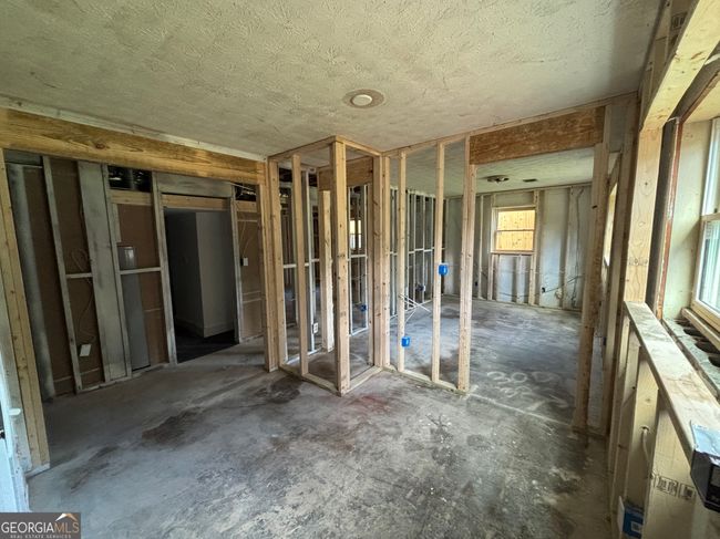 3340 Brenda Ln, House other with 3 bedrooms, 2 bathrooms and null parking in Lithia Springs GA | Image 8