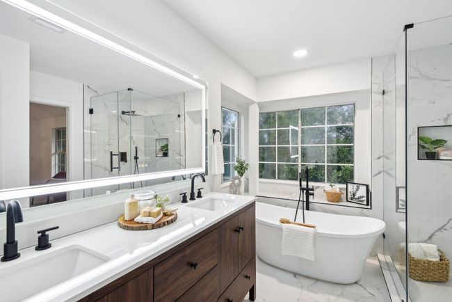 8308 Nairn Dr, House other with 3 bedrooms, 3 bathrooms and null parking in Austin TX | Image 26