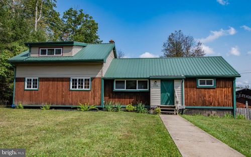 17798 N State Route 44, LOCK HAVEN, PA, 17745-9018 | Card Image