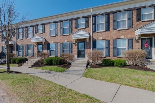 8112 N Drury Ave, Kansas City, MO, 64119-7835 | Card Image