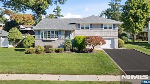 814 Schaefer Avenue, Oradell, NJ, 07649 | Card Image
