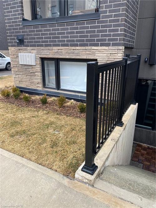 701-1131 Cooke Blvd, Burlington, ON, L7T0C3 | Card Image