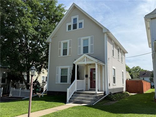 536 Oak St, Indiana, PA, 15701-1916 | Card Image