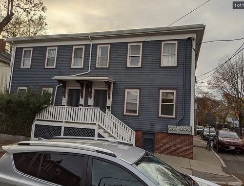 1-59 Cherry St, Cambridge, MA, 02139-3533 | Card Image