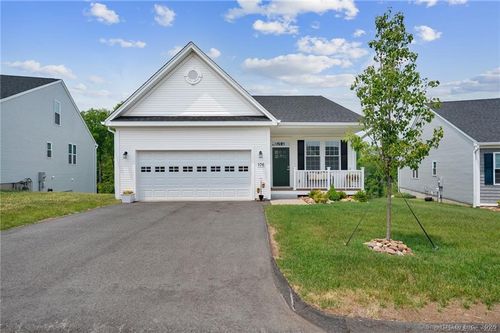 2-15-134 Webster Ln, Middletown, CT, 06457-7963 | Card Image