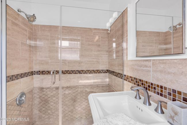 35 - 304 Deal Lake Dr, Condo with 1 bedrooms, 1 bathrooms and null parking in Asbury Park NJ | Image 15