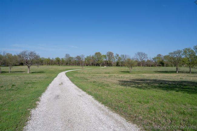 5500 S 329 Th East Ave, House other with 3 bedrooms, 5 bathrooms and null parking in Broken Arrow OK | Image 69