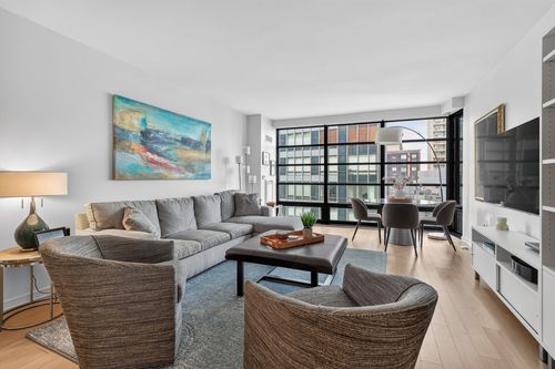 1410-580 Washington St, Boston, MA, 02111 | Card Image