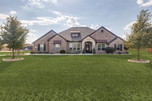 110 High Ridge Ct, Decatur, TX, 76234-1775 | Card Image