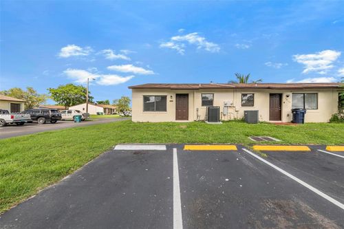 28151 Sw 142nd Ct, Homestead, FL, 33033-1715 | Card Image