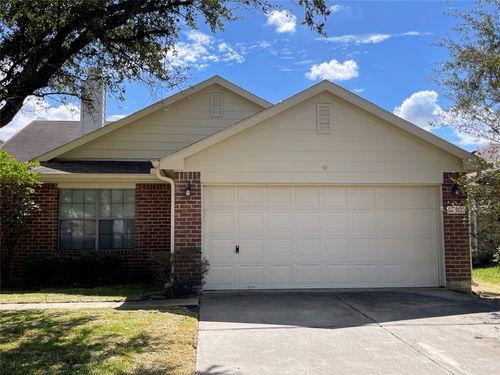 15303 Kellerwood Dr, Houston, TX, 77086-1154 | Card Image