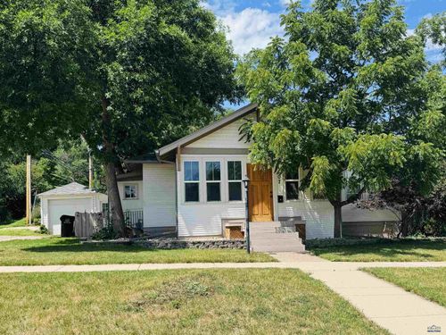 1507 11th St, RAPID CITY, SD, 57701-4404 | Card Image