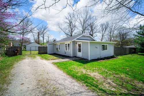 1704 Shady Ln, Beavercreek, OH, 45432-3927 | Card Image