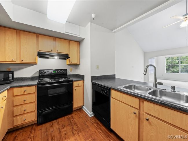 APT-302 - 624 Bristol Village Dr, Condo with 2 bedrooms, 2 bathrooms and null parking in Midlothian VA | Image 10