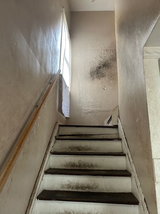 18639 Kentucky St, House other with 3 bedrooms, 2 bathrooms and null parking in Detroit MI | Image 6