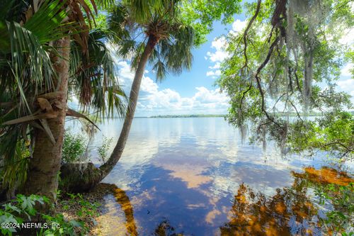 229 E River Rd, East Palatka, FL, 32131-4192 | Card Image