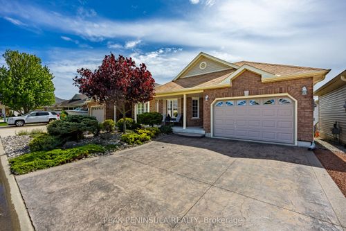 73 Upper Canada Dr, Port Rowan, ON, N0E1M0 | Card Image